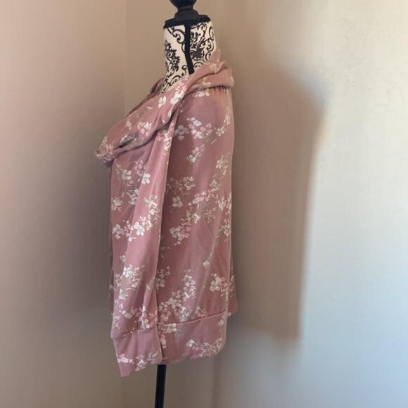 LC Lauren Conrad long sleeve - Picture 3 of 4